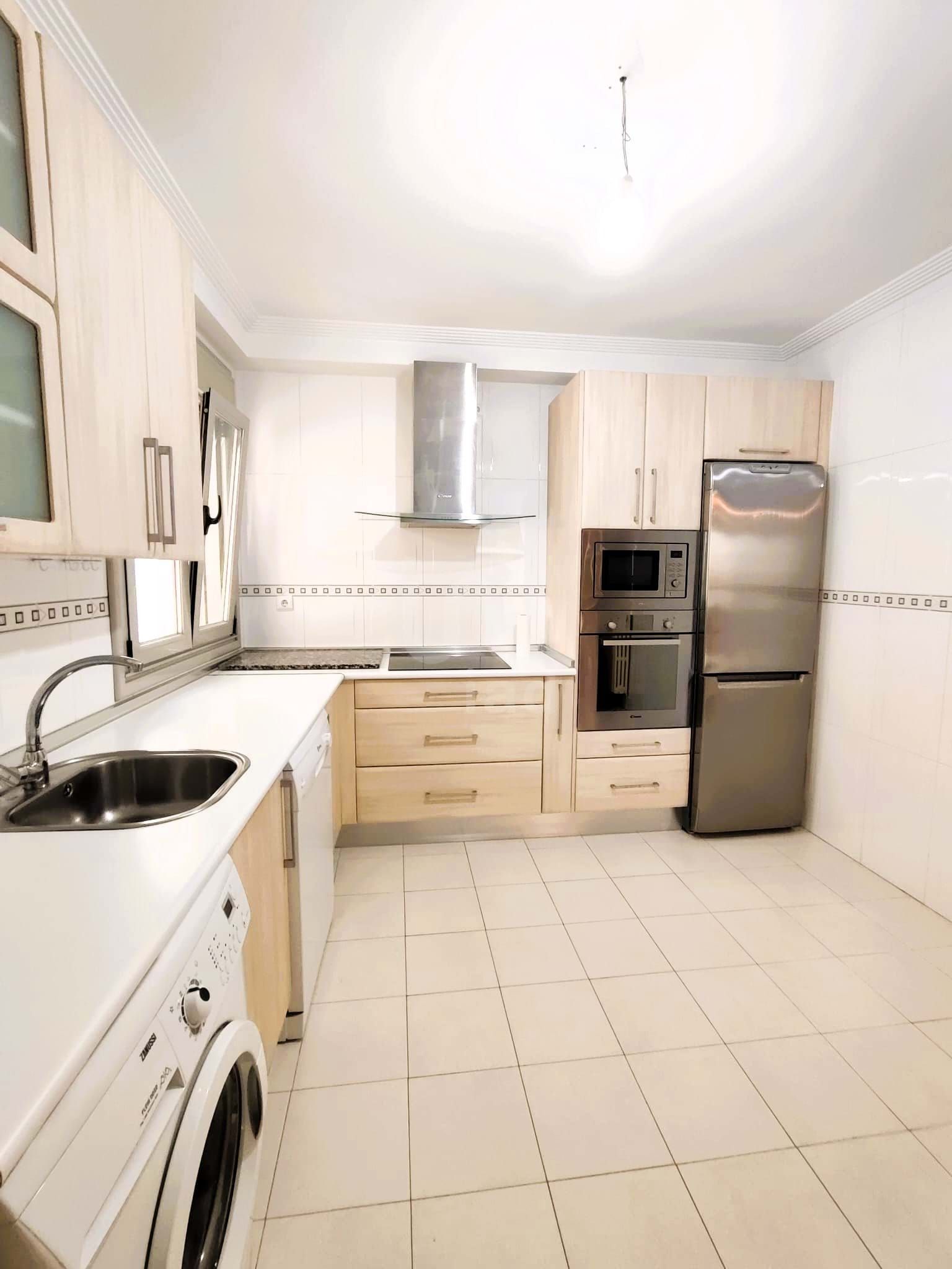 Kitchen of Flat for sale in Astorga  with Heating and Terrace