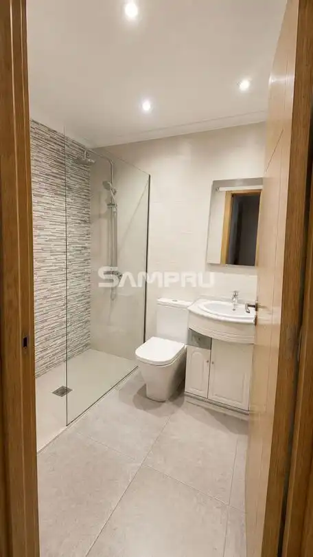Bathroom of Flat for sale in Vitoria - Gasteiz  with Heating, Private garden and Storage room