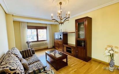 Living room of Flat for sale in Avilés  with Heating