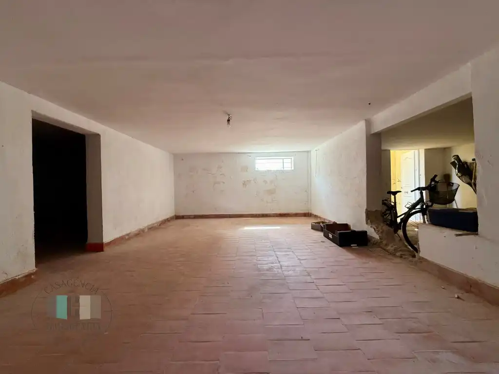 Casa adosada en venda a Heliópolis