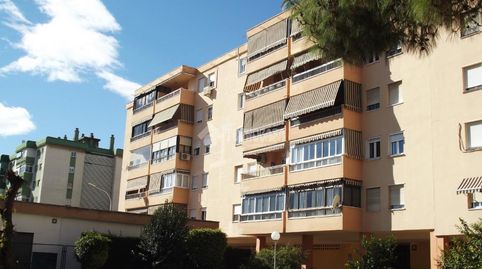 Foto 3 de Piso en venta en Los Guindos - Parque Mediterráneo - Santa Paula, Málaga Capital