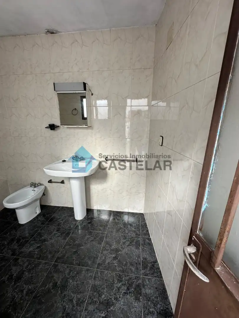 Baño de Casa adosada en venta en Oliva de la Frontera