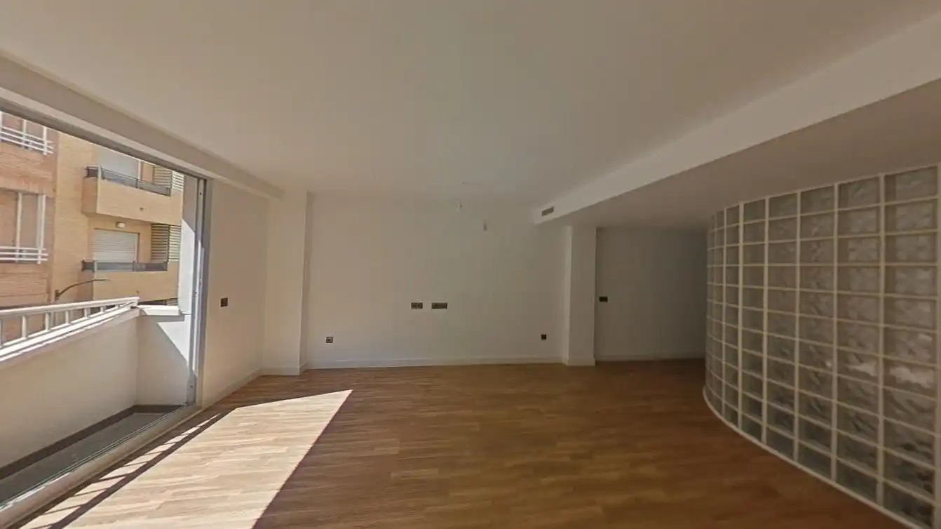 Flat for sale in C/ Enriqueta Ortega, Santo Domigo