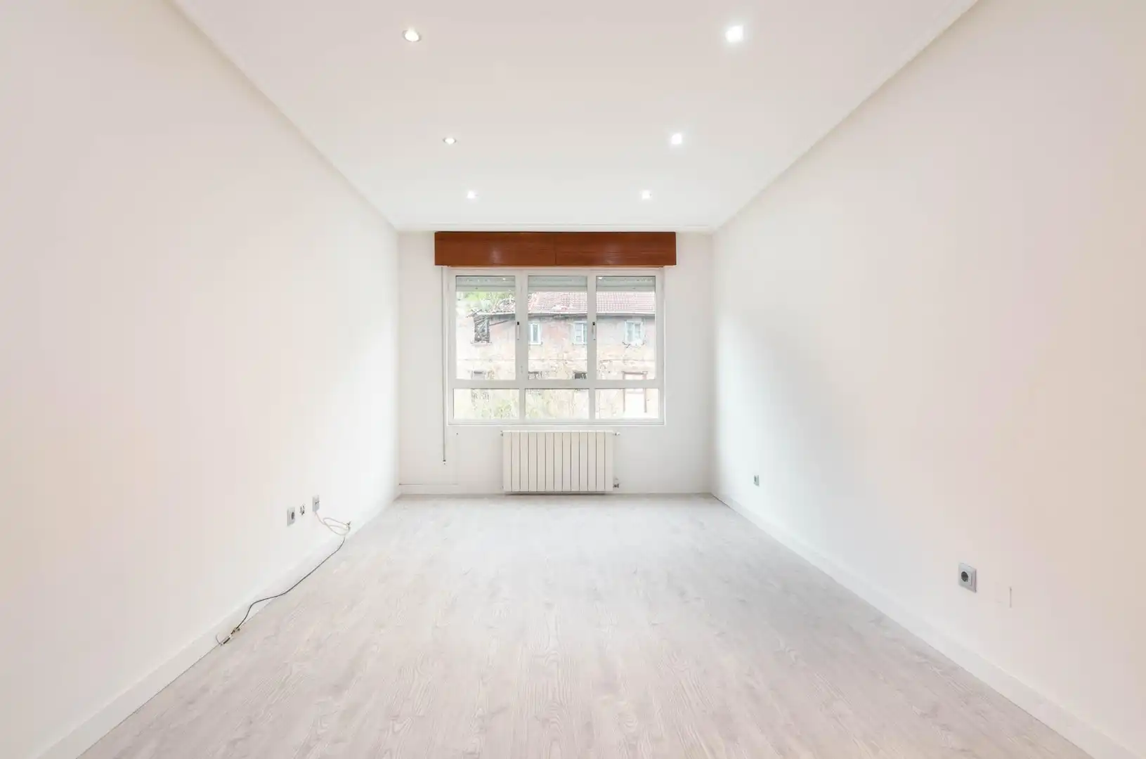 Flat for sale in Lugar LAGO,EL, 12, Zona Rural