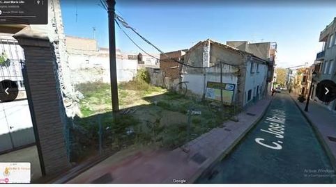 SE VENDE GRAN SOLAR EN EL CENTRO DEL PUEBLO