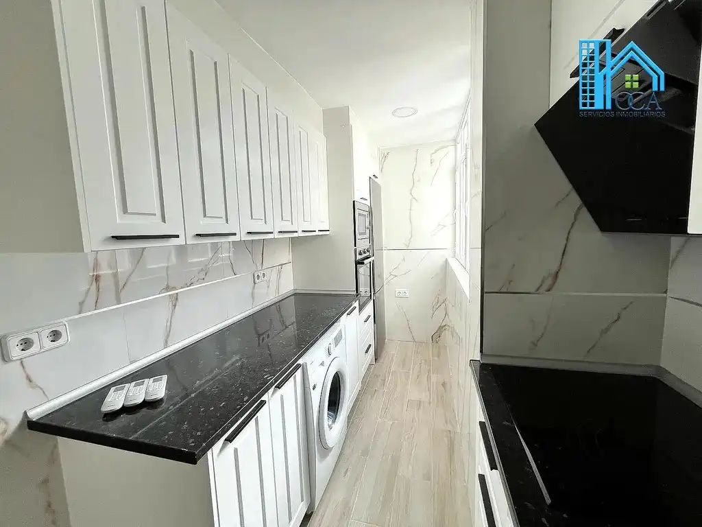 Kitchen of Flat for sale in Madrid  with Air Conditioner