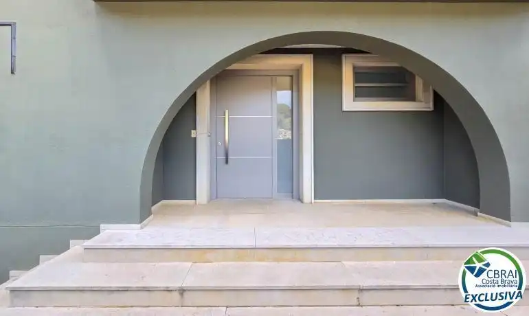 Villa con piscina in vendita a Rosselló 8, imagen 3