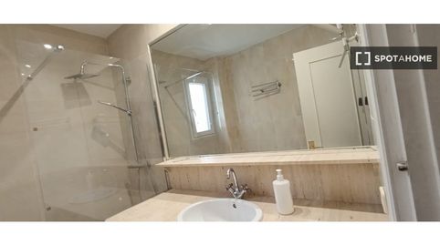 Foto 4 de Habitació a El Viso, Madrid Capital