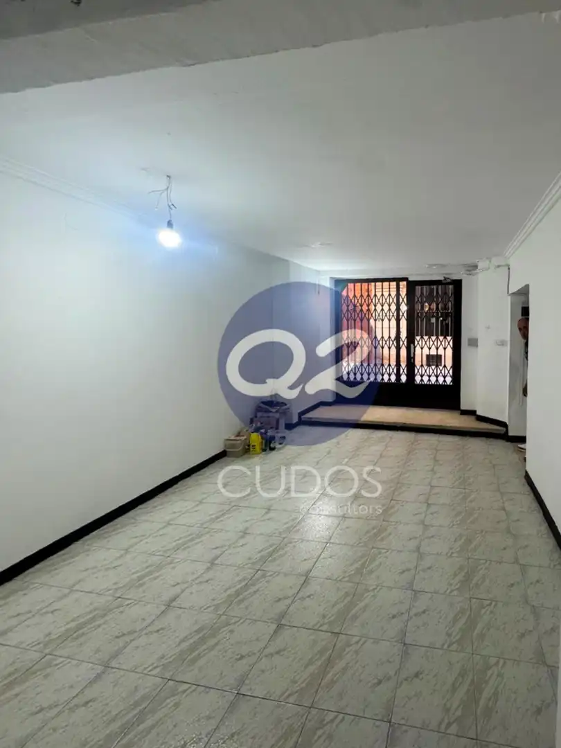Local comercial en venda a Carrer del Miracle 8, imagen 5