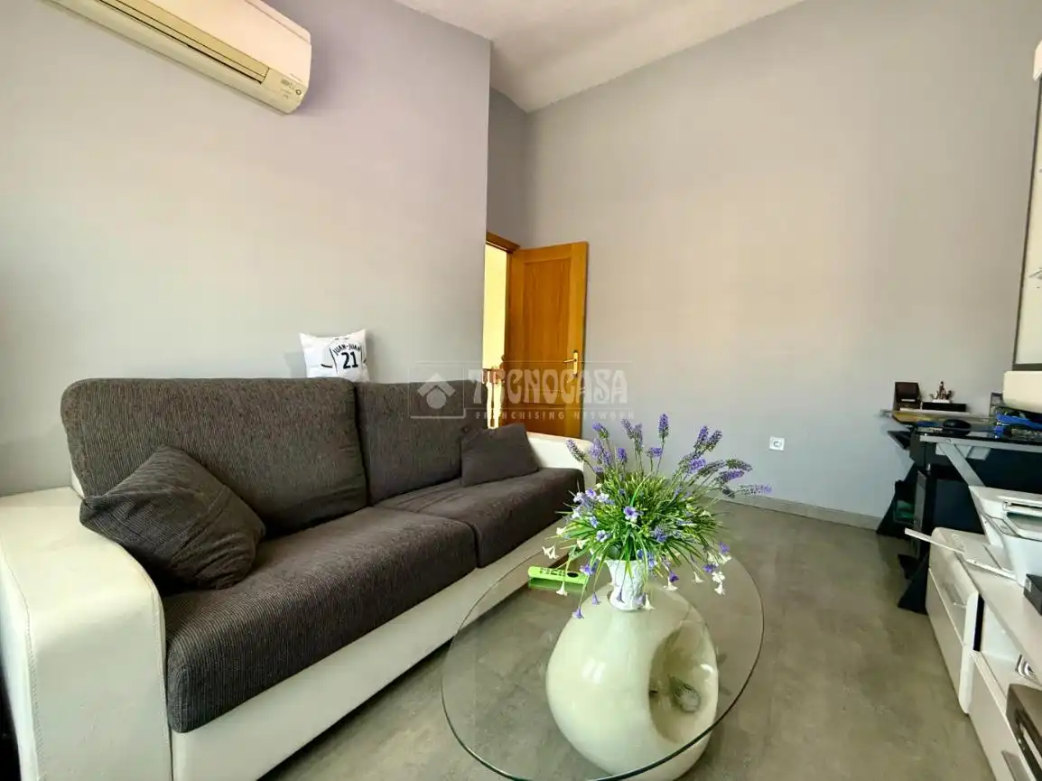 Living room of Detached homes for sale in Alovera  with Air Conditioner, Heating and Private garden