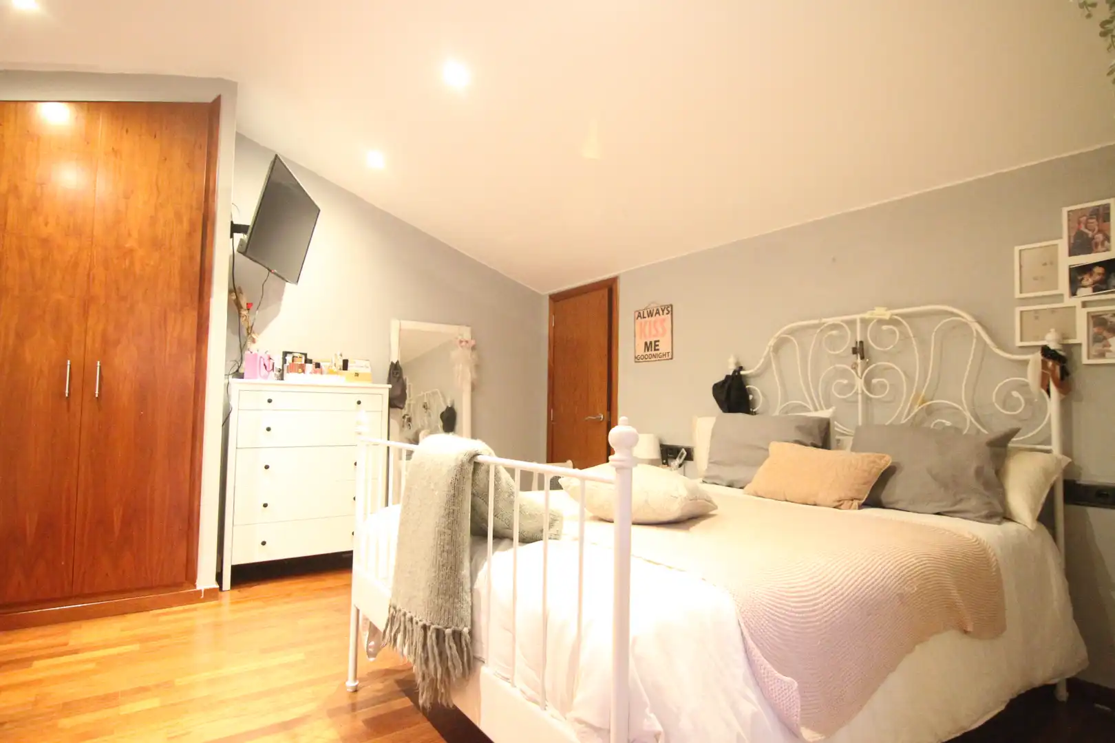 Bedroom of Houses for sale in Collbató  with Air Conditioner, Heating and Private garden