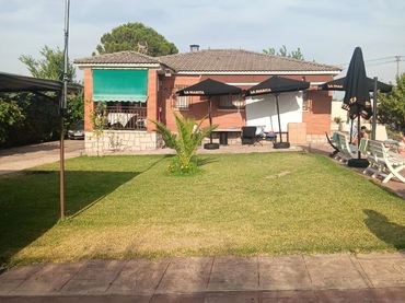 Villa avec piscine à vendre à Hormigos