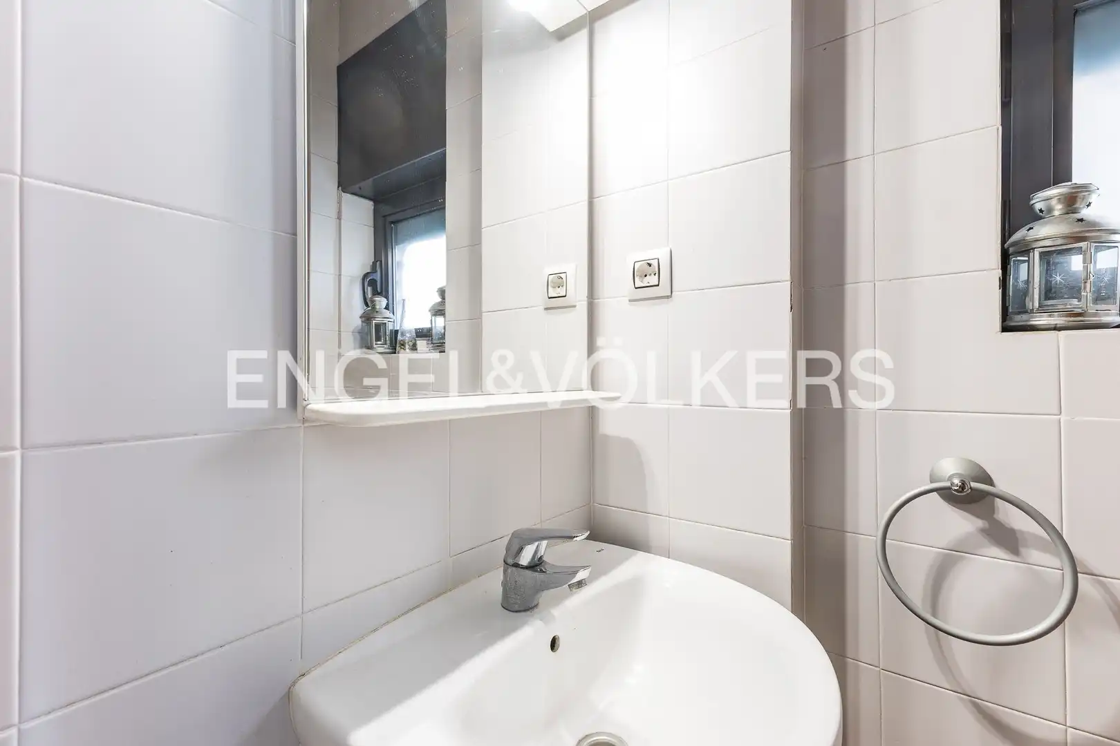 Baño de Dúplex en venta en Sant Just Desvern con Aire acondicionado, Calefacción y Jardín privado