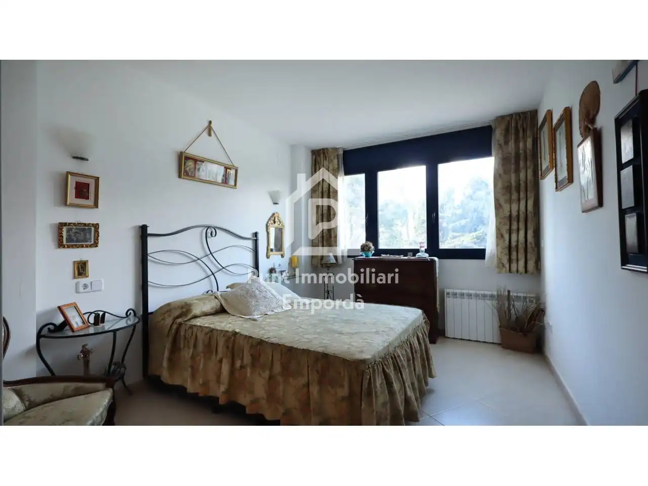 Bedroom of Flat for sale in Llançà  with Air Conditioner, Heating and Terrace