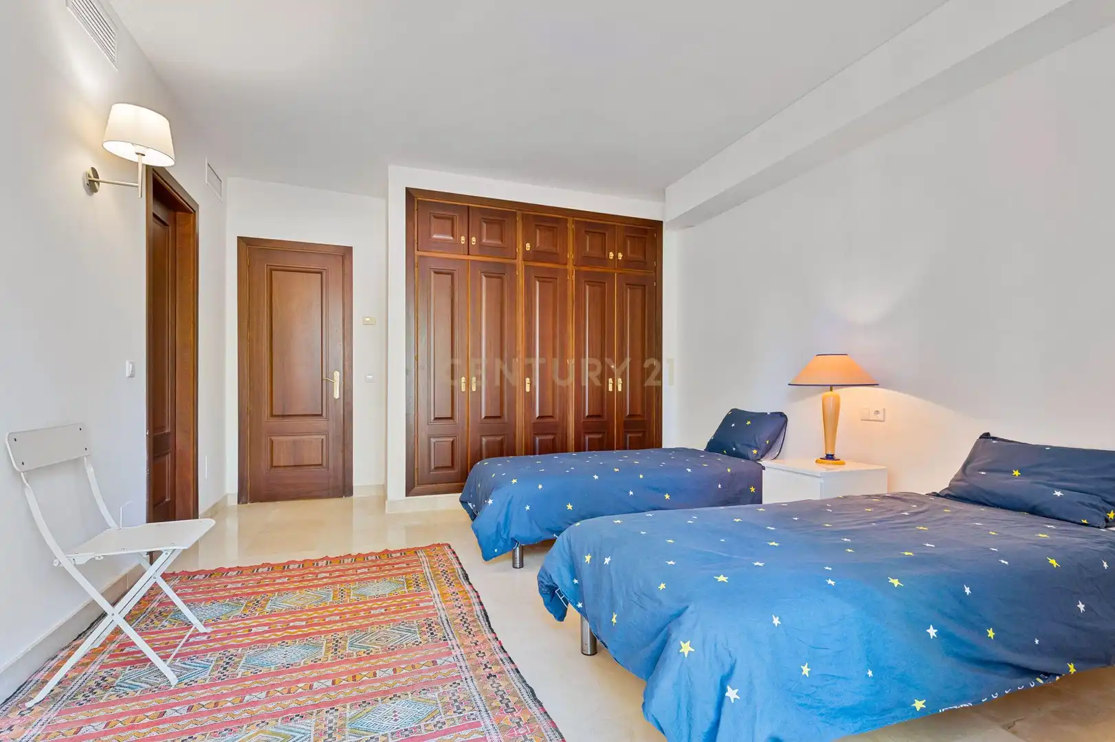 Dormitori de Casa o xalet en venda en Mijas amb Aire condicionat, Jardí privat i Traster