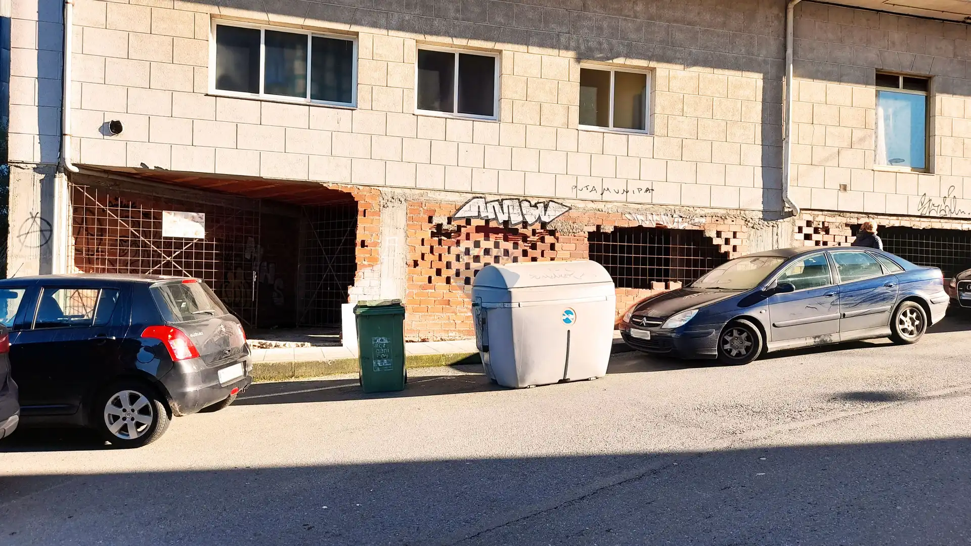 Vista exterior de Local en venta en Betanzos