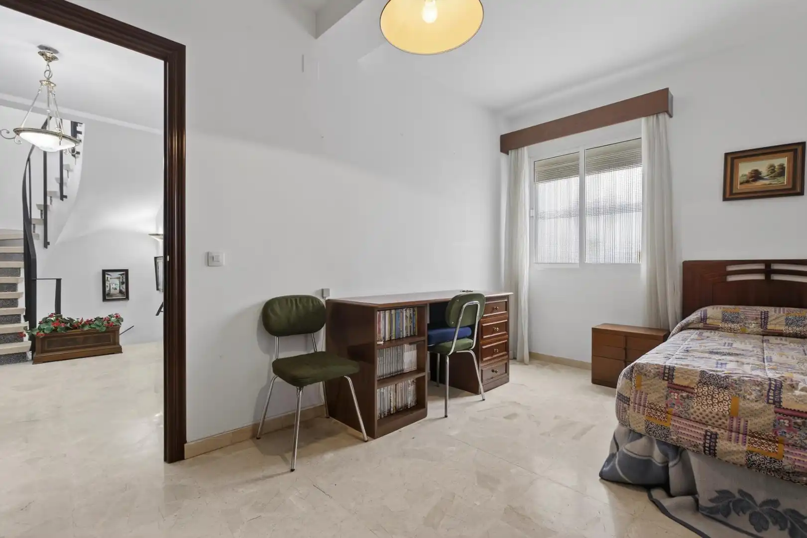 Bedroom of Houses for sale in Sevilla  with Air Conditioner, Terrace and Balcony