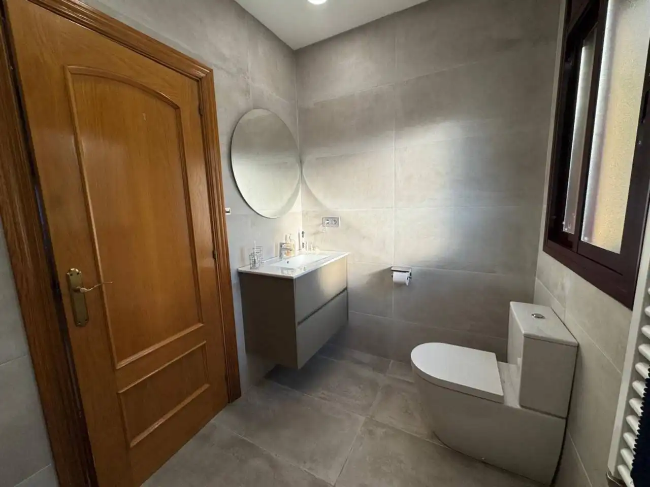 Badezimmer von Haus oder Chalet zum Verkauf in Vilanova del Vallès mit Heizung, Privatgarten und Terrasse