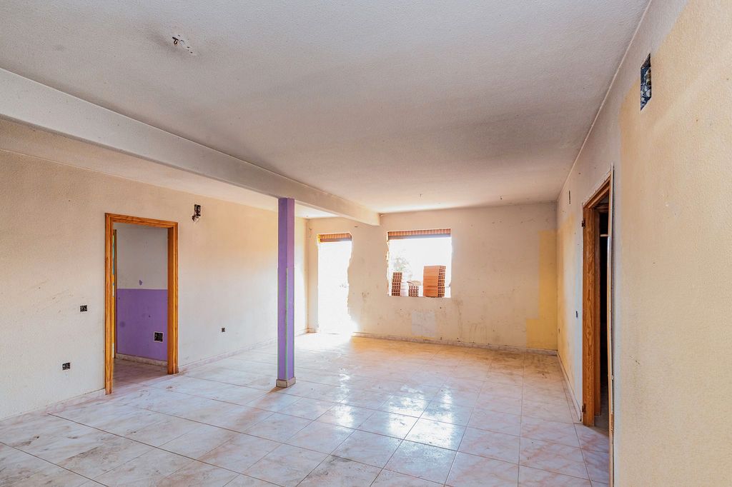 Flat for sale in Magán