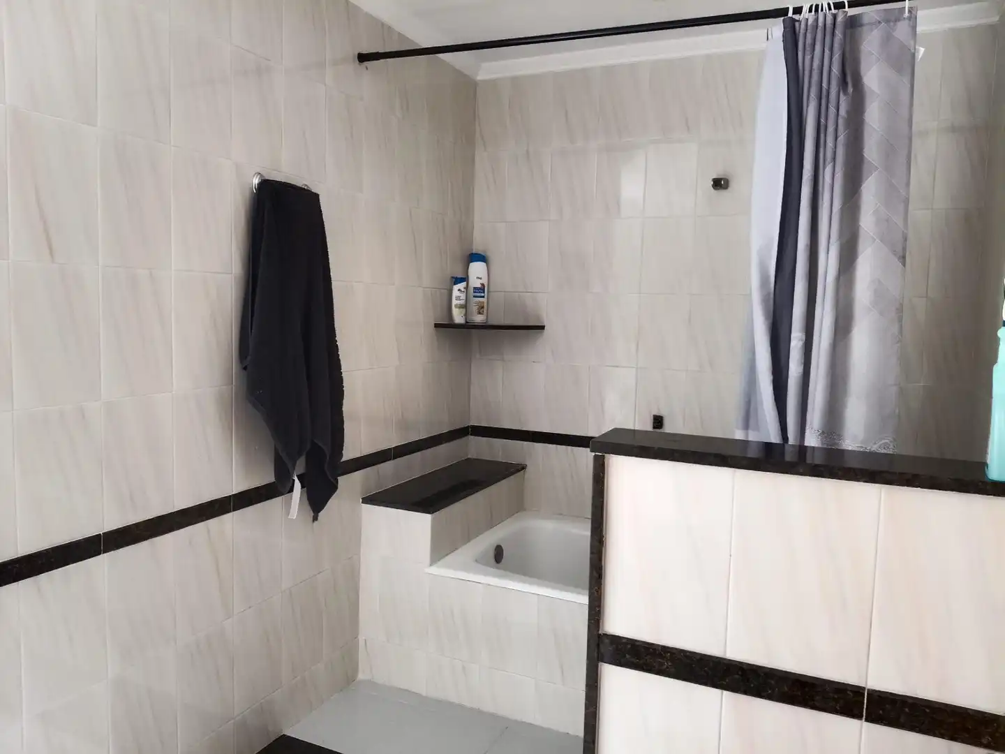 Bathroom of Houses for sale in Canals, Valencia