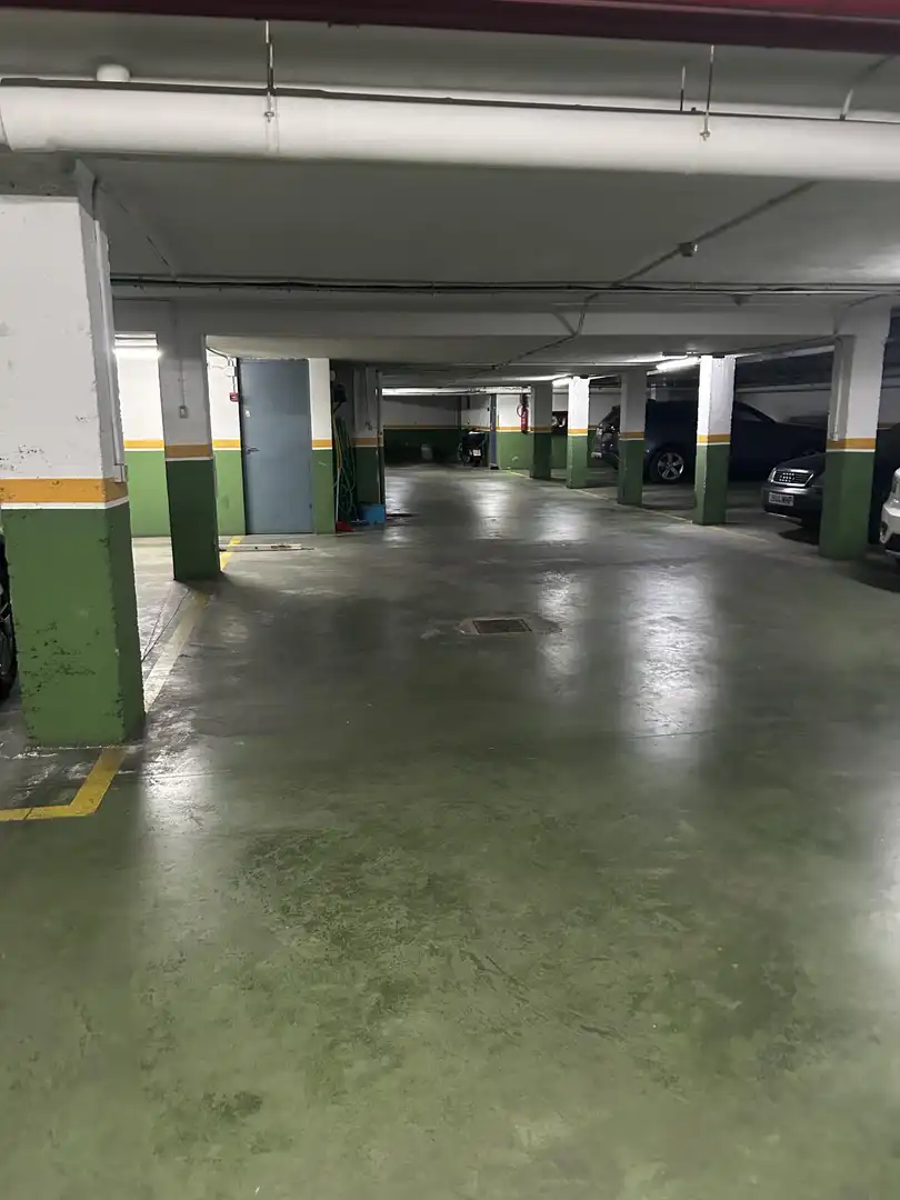 Parking de Garaje en venta en Sevilla