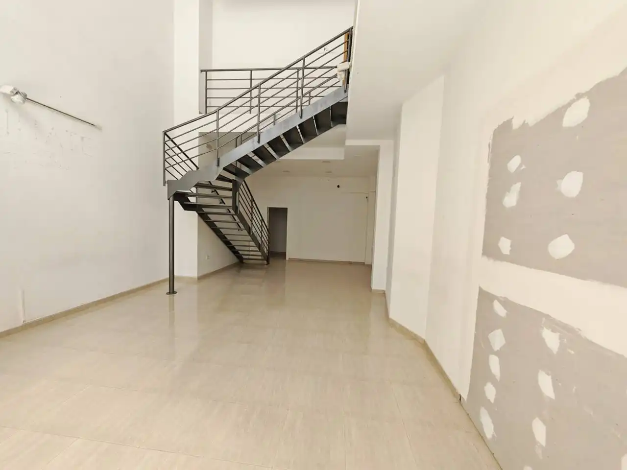 Gewerbefläche zur Miete in Calle Villar 4, imagen 2