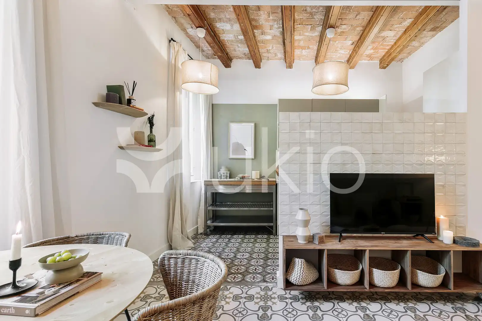 Sala de estar de Apartamento de alquiler en Barcelona con Aire acondicionado, Calefacción y Terraza