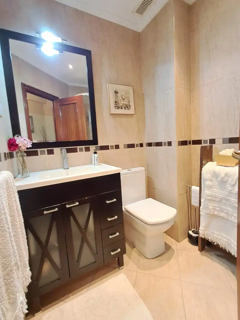 Badezimmer von Wohnung zum Verkauf in Barakaldo  mit Heizung, Möbliert und Ofen