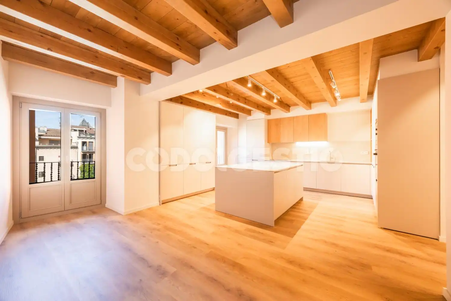 Kitchen of Flat for rent in Vic