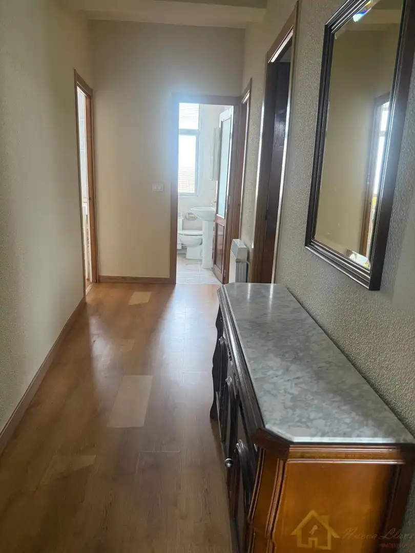Piso en venta en Lugo con Calefacción, Terraza y Trastero
