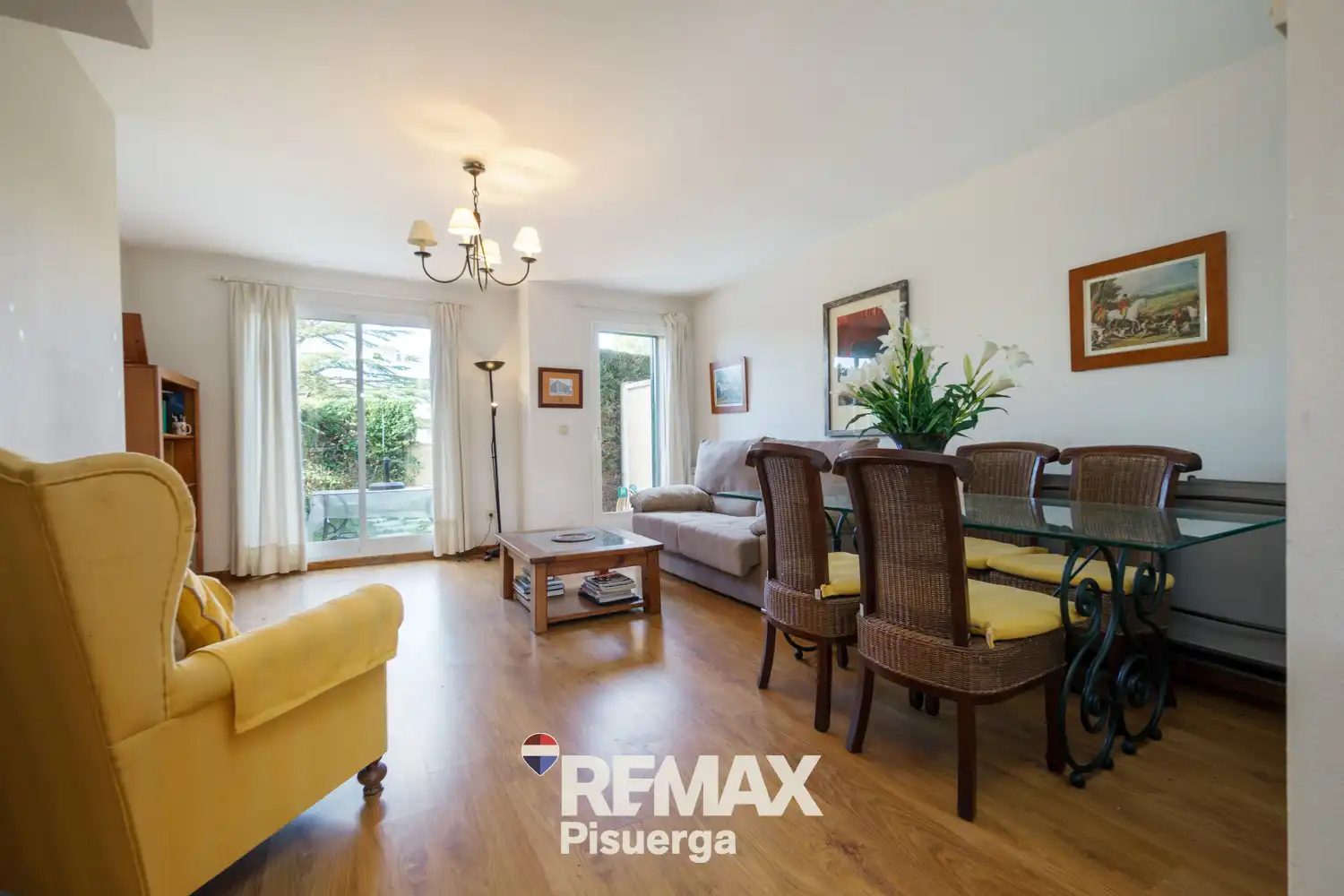 Vista exterior de Casa o chalet en venta en Simancas con Calefacción, Terraza y Trastero