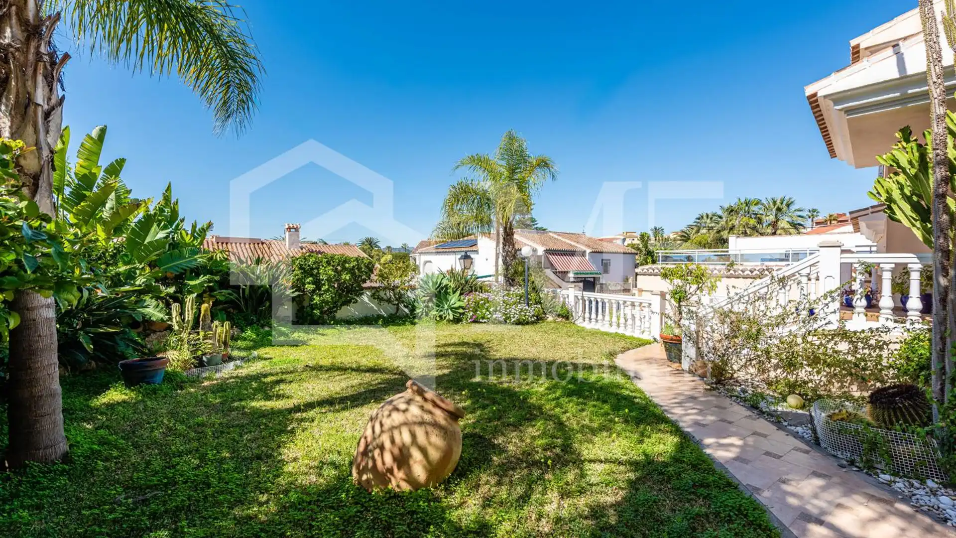 Garden of Houses for sale in Vélez-Málaga  with Air Conditioner, Private garden and Furnished