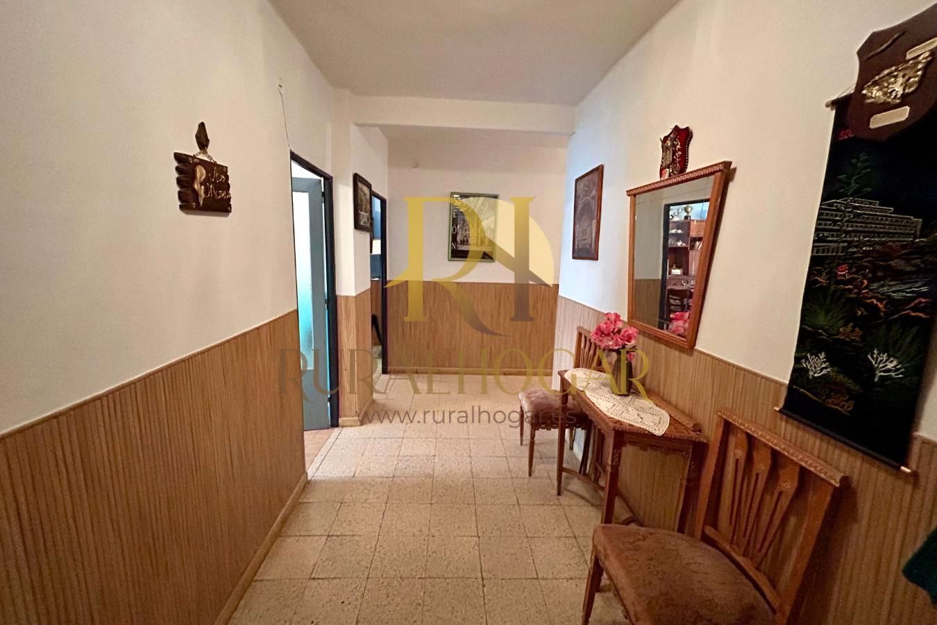 Wohnung zum verkauf in Boñar mit Heizung und Möbliert