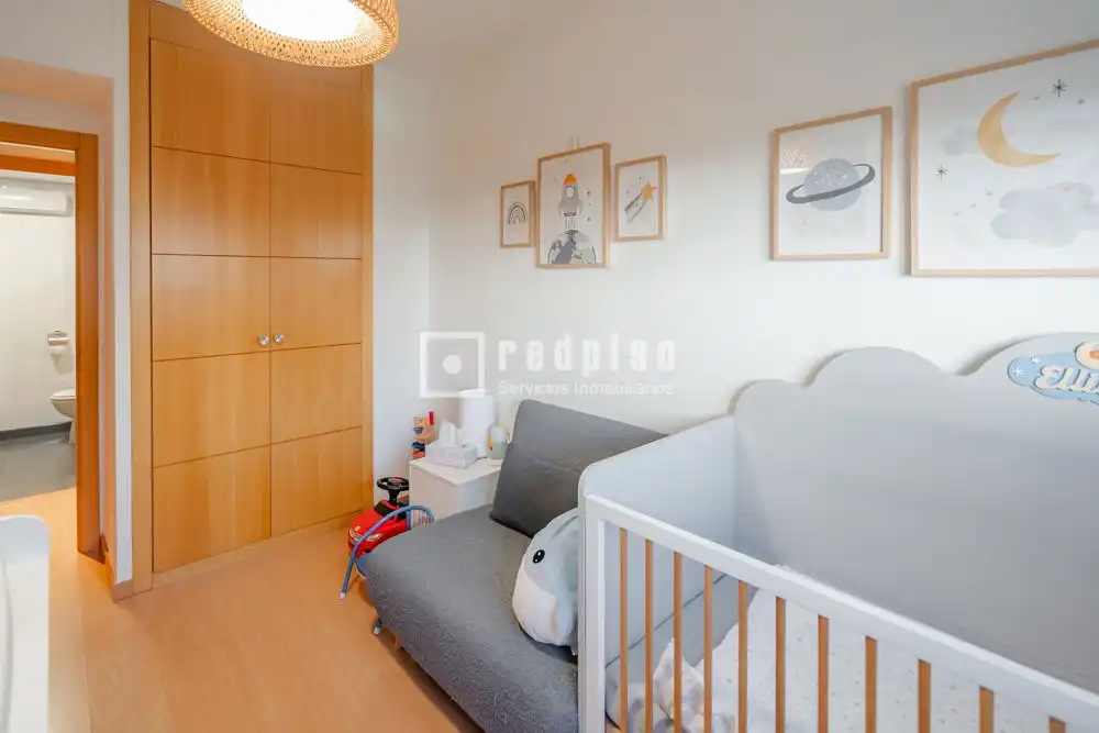 Bedroom of Flat for rent in Getafe  with Air Conditioner, Heating and Private garden