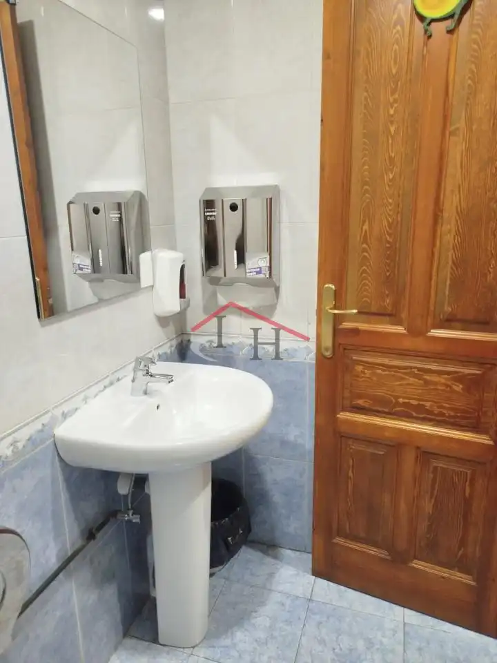 Bathroom of Commercial properties for sale in León Capital   with Furnished