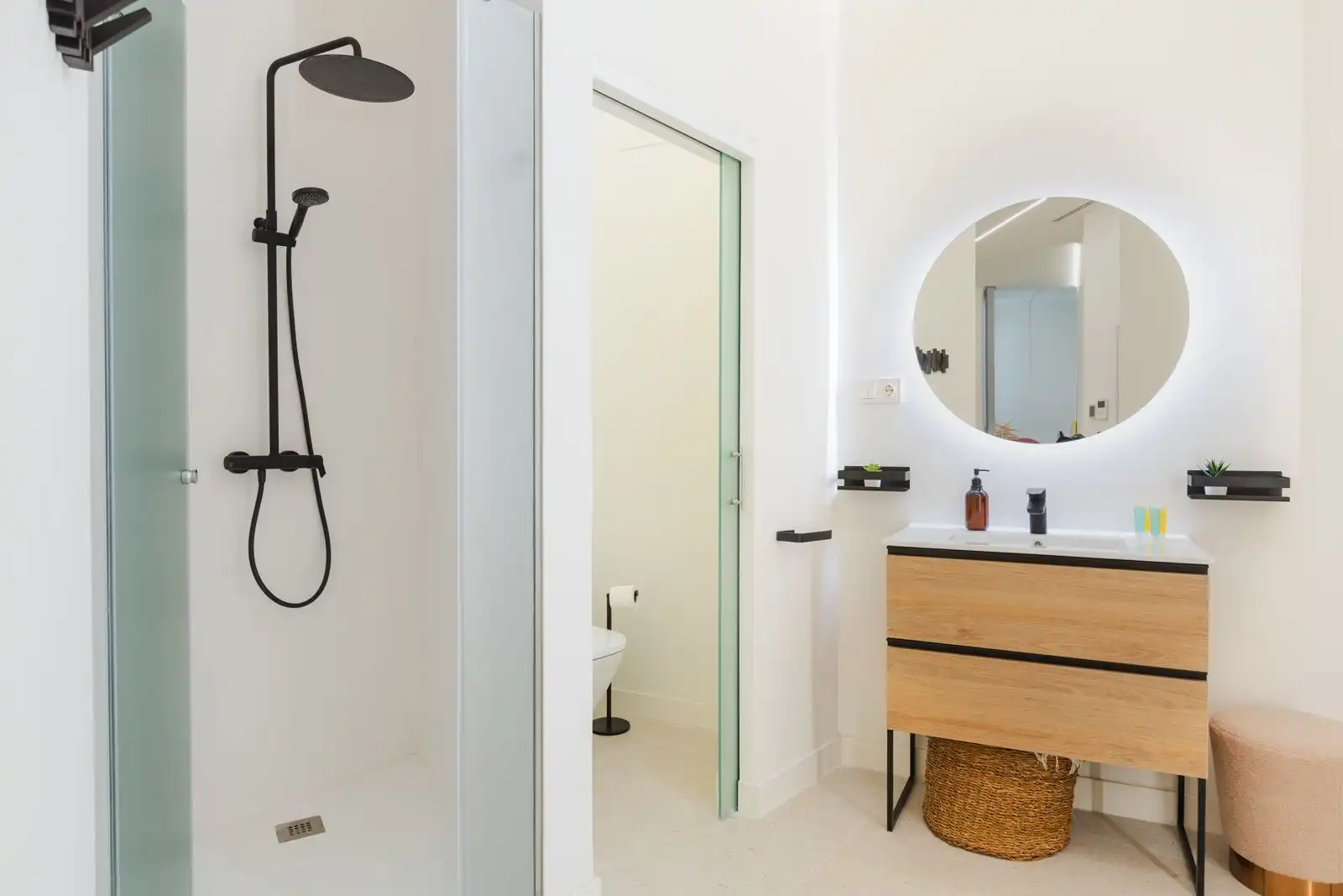 Badezimmer von Wohnung zum Verkauf in Málaga mit Klimaanlage, Heizung und Möbliert
