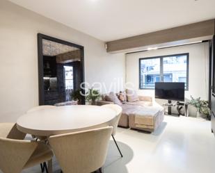 Living room of Apartment for sale in  Barcelona Capital