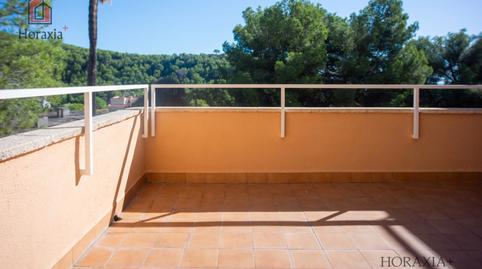 Foto 3 de Casa adosada de lloguer a Carrer Maria Cristina Güell, 3, Les Botigues de Sitges, Barcelona