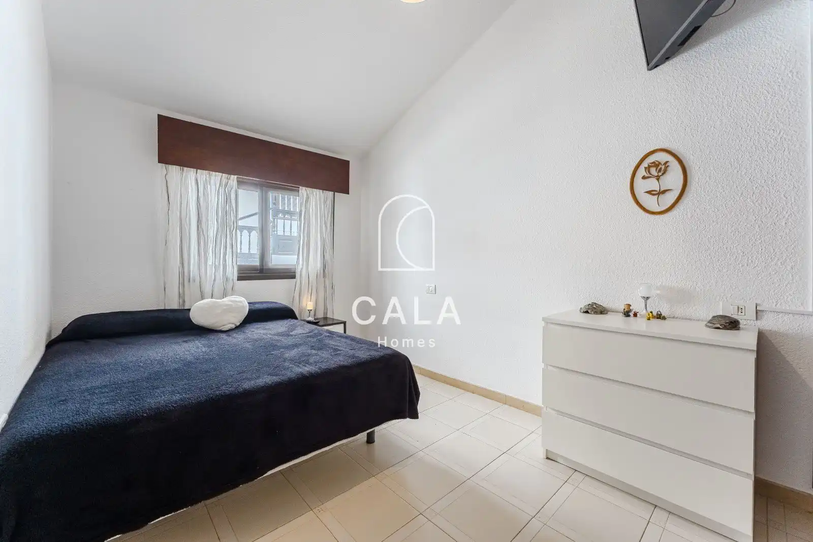Vista exterior de Casa adosada en venta en Guía de Isora con Terraza, Trastero y Piscina