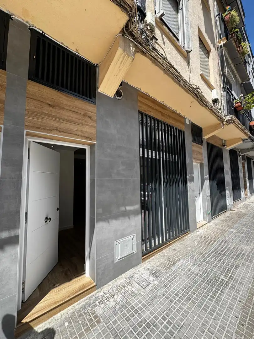 Vista exterior de Piso en venta en Córdoba con Aire acondicionado y Amueblado