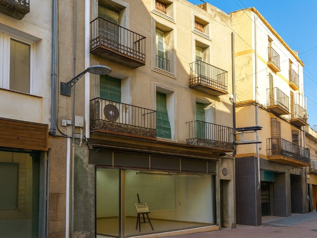 Vista exterior de Edifici en venda en Sant Sadurní d'Anoia