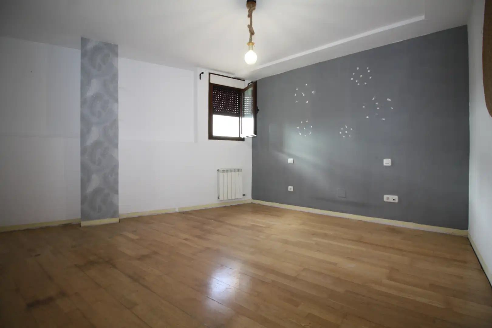Schlafzimmer von Maisonette zum Verkauf in Simancas, Valladolid