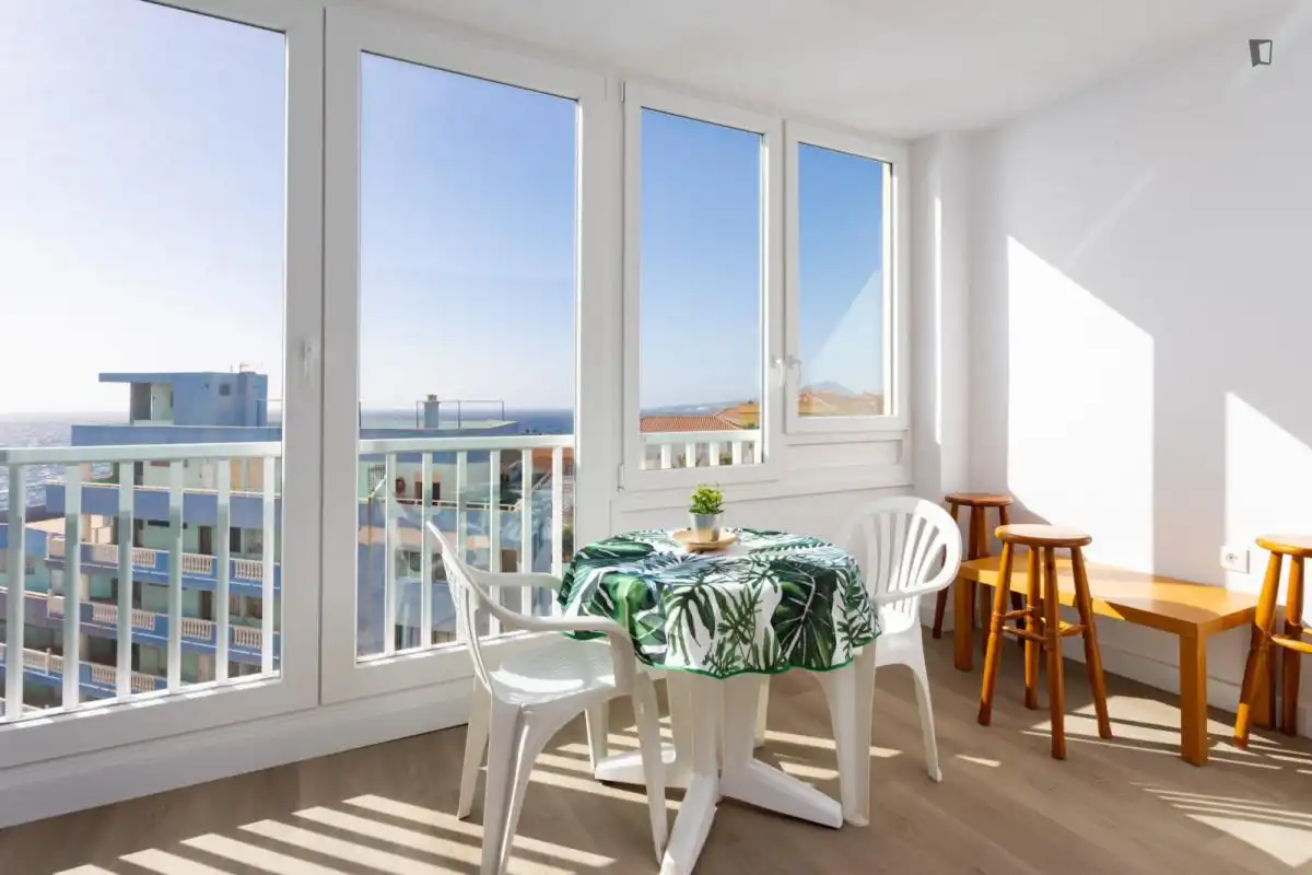 Terrassa de Apartament de lloguer en Candelaria amb Moblat, Forn i Rentadora