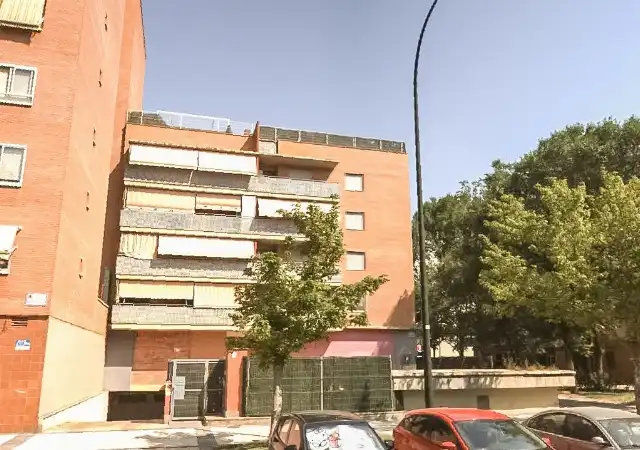 Local comercial en venda a Actur-Rey Fernando, imagen 2