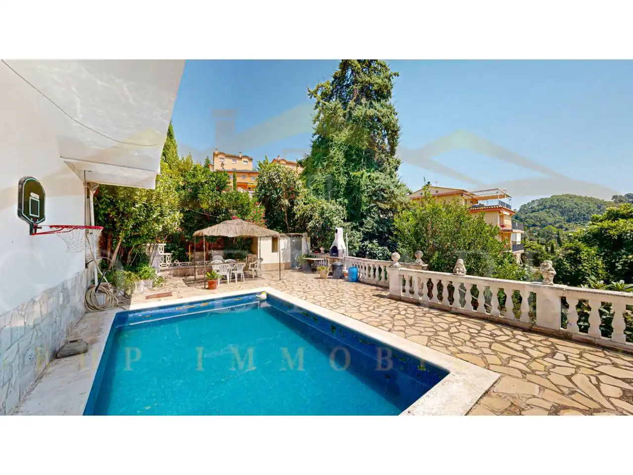 Piscina de Casa o xalet en venda en Corbera de Llobregat amb Calefacció, Jardí privat i Terrassa