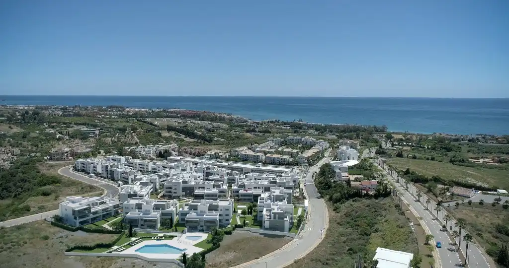 Apartament amb piscina en venda a Estepona Pueblo