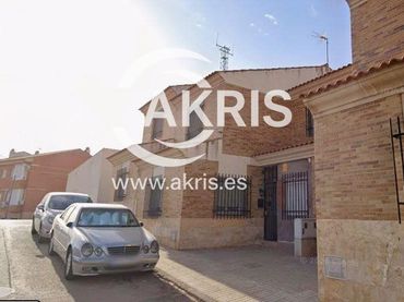 Chalet en venta en Calle del Pozo