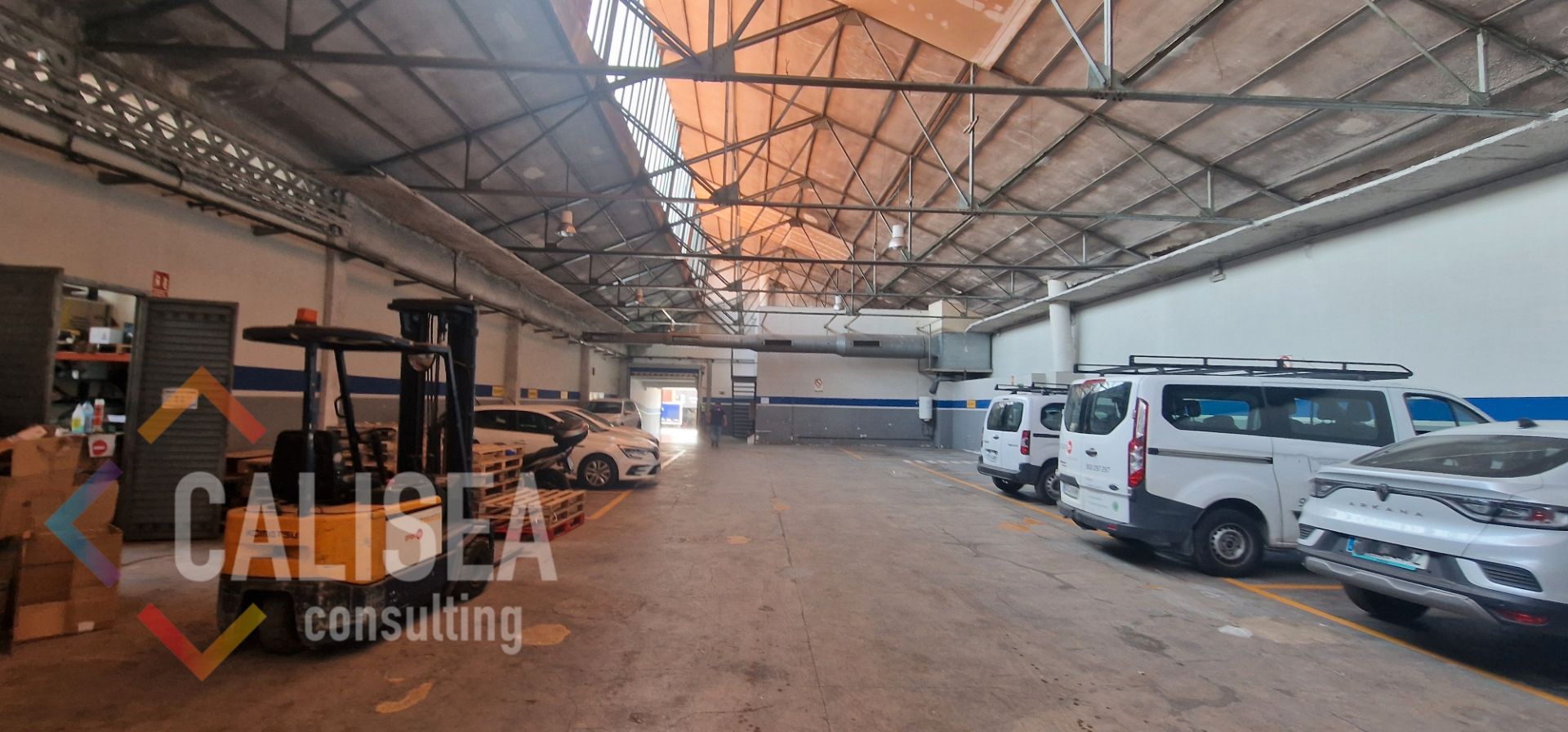 Aparcament de Nau industrial de lloguer en Sabadell