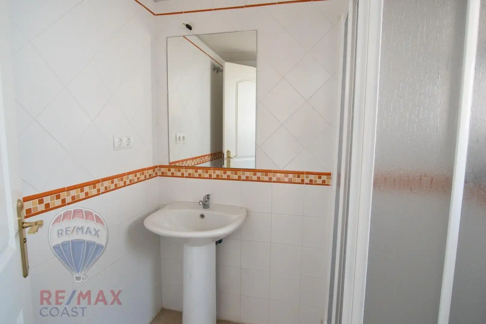 Bathroom of Detached homes for sale in Mijas  with Air Conditioner, Heating and Private garden