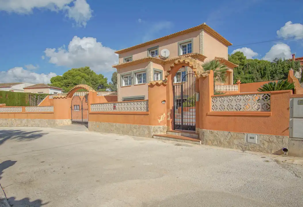 Chalet con piscina en venta en Zona Pueblo, imagen 47